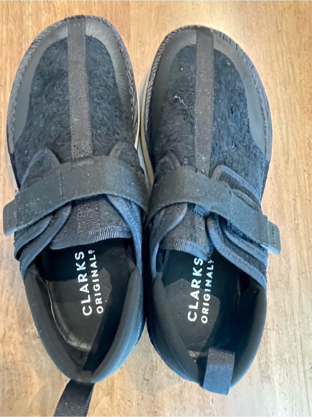 Size 9.5 Clarks Black Men's Slip-On Loafers with Hook-and-Loop Strap